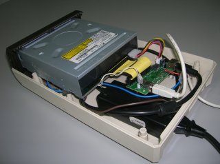 Poniendo componentes dentro del cofre